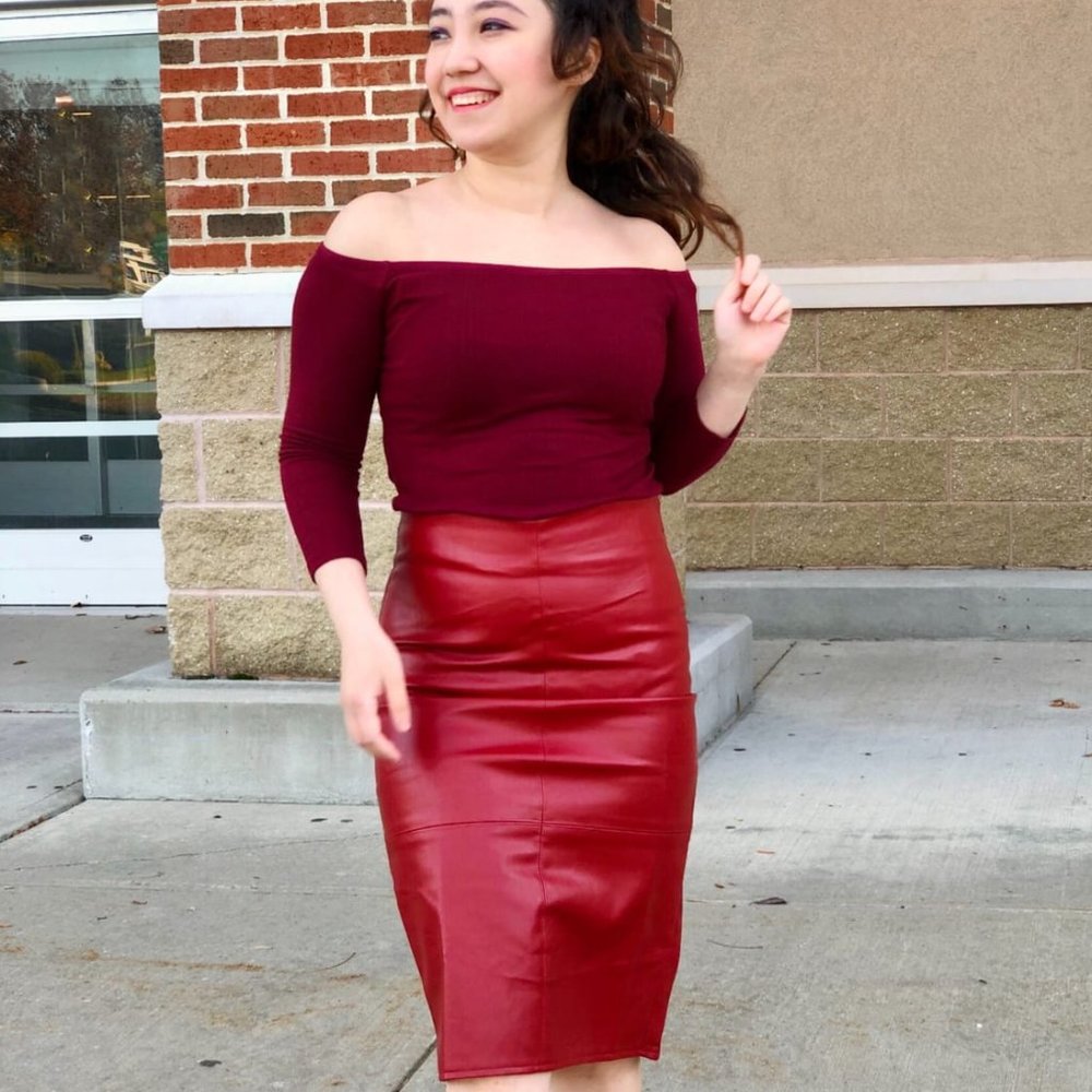 Lulus Wine Red Vegan Leather Pencil Skirt Sz L